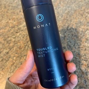 Monat Tousled Texturizing Mist